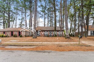 4534 Sandy Park Dr in Memphis, TN - Building Photo