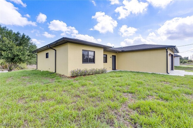 property at 3101 E 18th St
