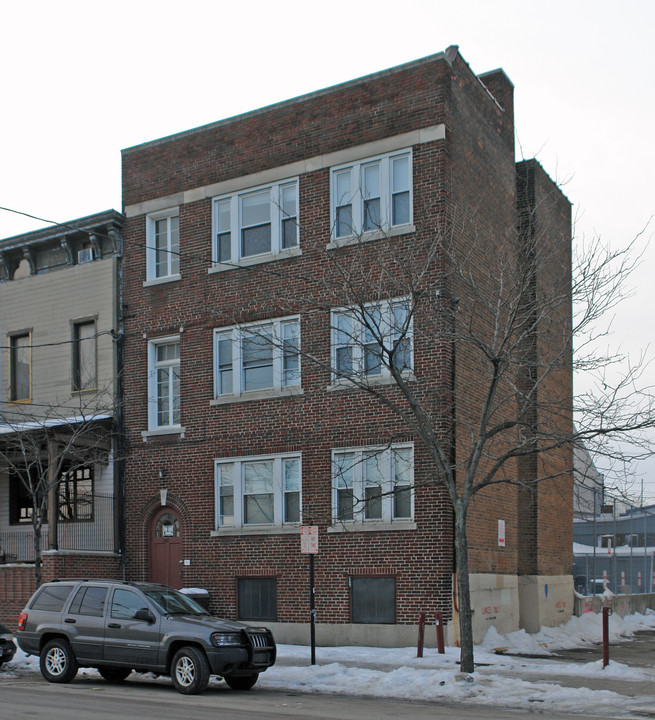 341 Calhoun St in Cincinnati, OH - Building Photo