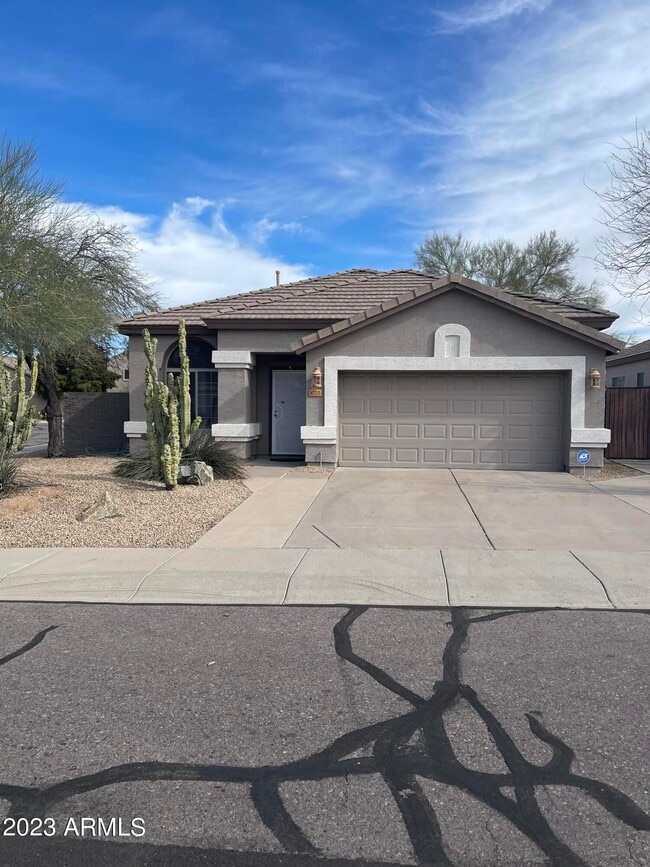 property at 4722 E Chisum Trail