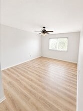 2225 Holden Ave, Unit 307 in Orlando, FL - Building Photo - Building Photo