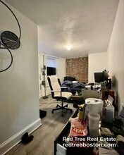 669 Massachusetts Ave, Unit 1 in Boston, MA - Building Photo - Building Photo