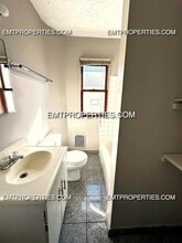 2037 Lexington Ave in Lorain, OH - Building Photo - Building Photo