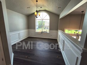 194 Saddleview Trail in Riverdale, GA - Building Photo - Building Photo