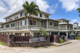 Nuuanu Streamside Apartments