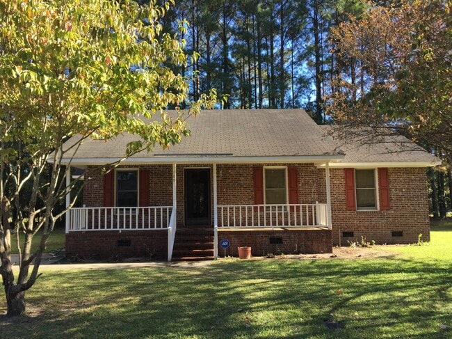 109 Dallas St