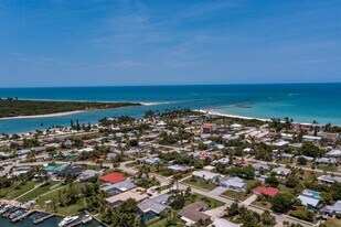 306 Fernandina St in Fort Pierce, FL - Building Photo