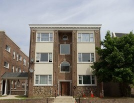 2419 Callow Ave Apartments