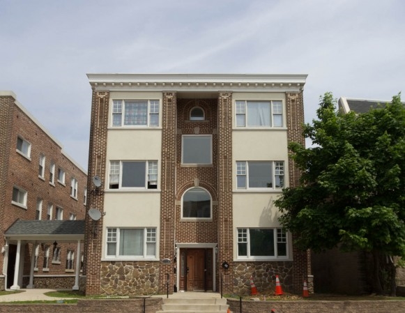 2419 Callow Ave in Baltimore, MD - Building Photo