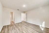 3812 Lynnfield St photo'