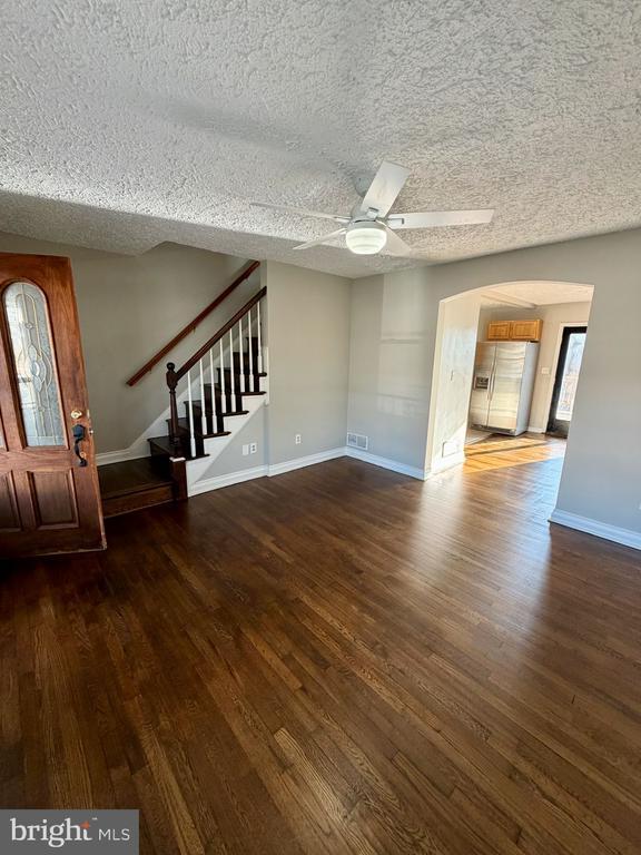 3413 Wallford Dr in Dundalk, MD - Building Photo - Building Photo