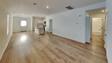 9312 NW 129th St in Yukon, OK - Building Photo - Building Photo