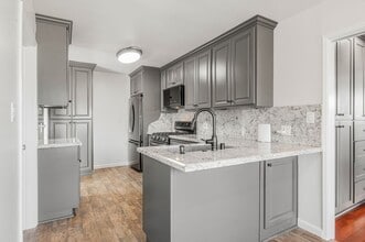 4804 Rose Ave in Long Beach, CA - Building Photo - Building Photo