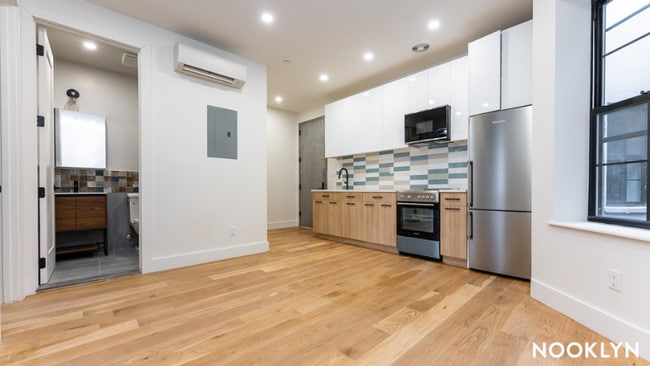 2553 Bedford Ave