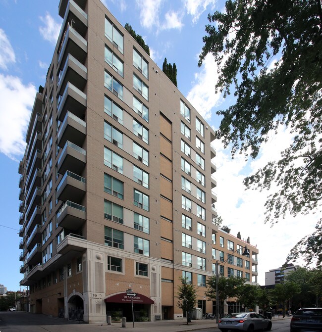 The Alexus in Toronto, ON - Building Photo - Building Photo