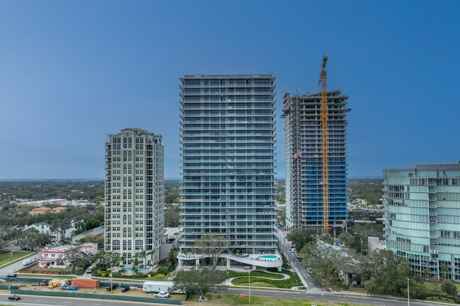 Ritz Carlton Residences Tampa in Tampa, FL - Building Photo - Building Photo