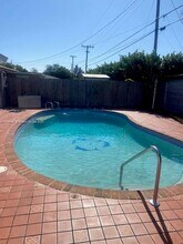 8980 SW 44th St in Miami, FL - Building Photo - Building Photo