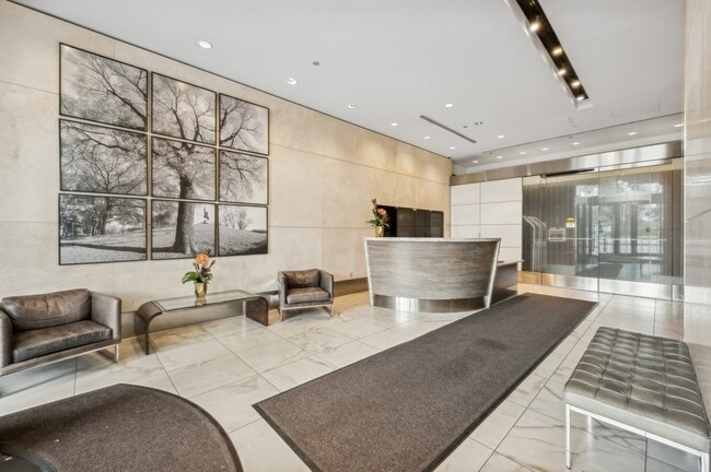 1160 S Michigan Ave, Unit 2204 in Chicago, IL - Building Photo - Building Photo