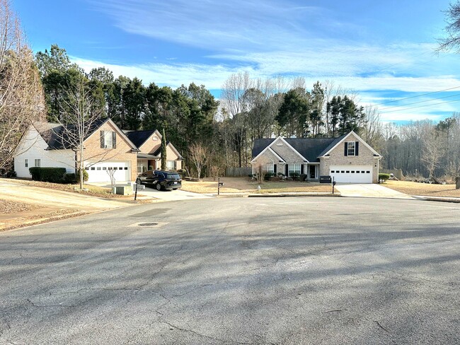 property at 405 Haverford Run Ct