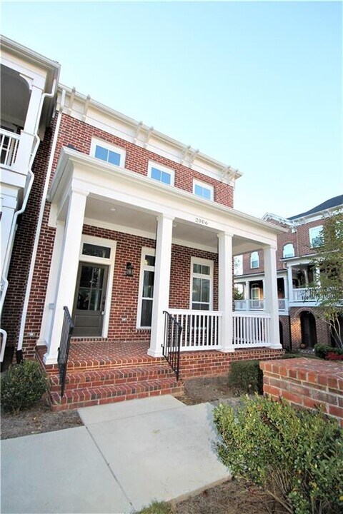 2006 Attell Way in Decatur, GA - Building Photo