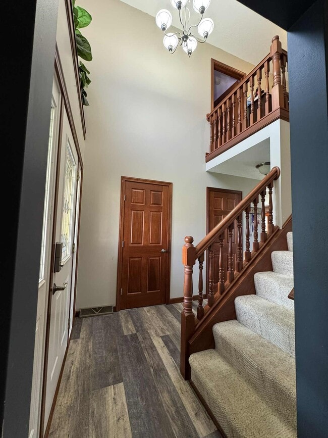 4 Compass Point Ct in Mount Vernon, OH - Building Photo - Building Photo