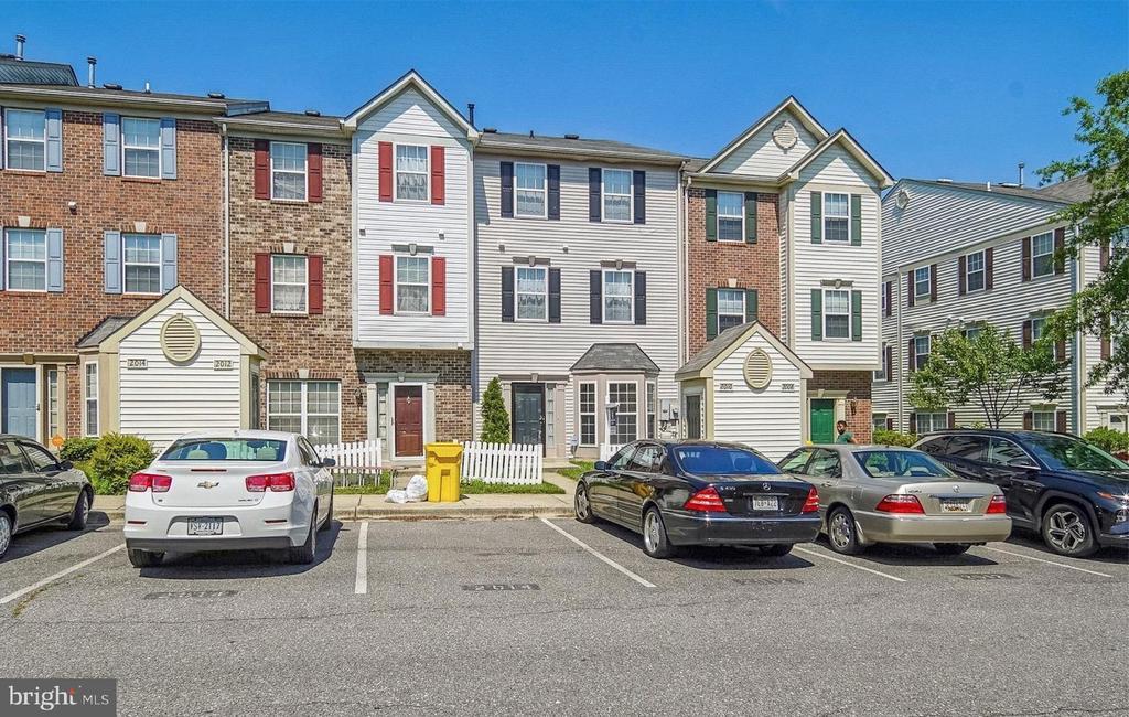 2010 Tea Island Ct in Odenton, MD - Building Photo
