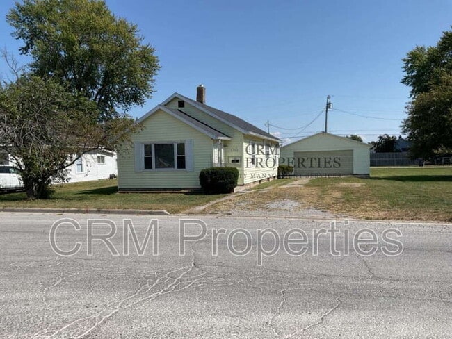 2144 N Webster St in Kokomo, IN - Foto de edificio - Building Photo
