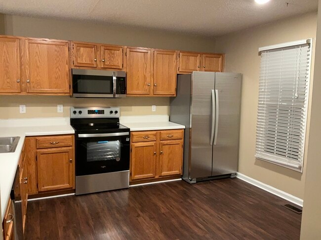 505 Westminster Dr in Clayton, NC - Building Photo - Building Photo