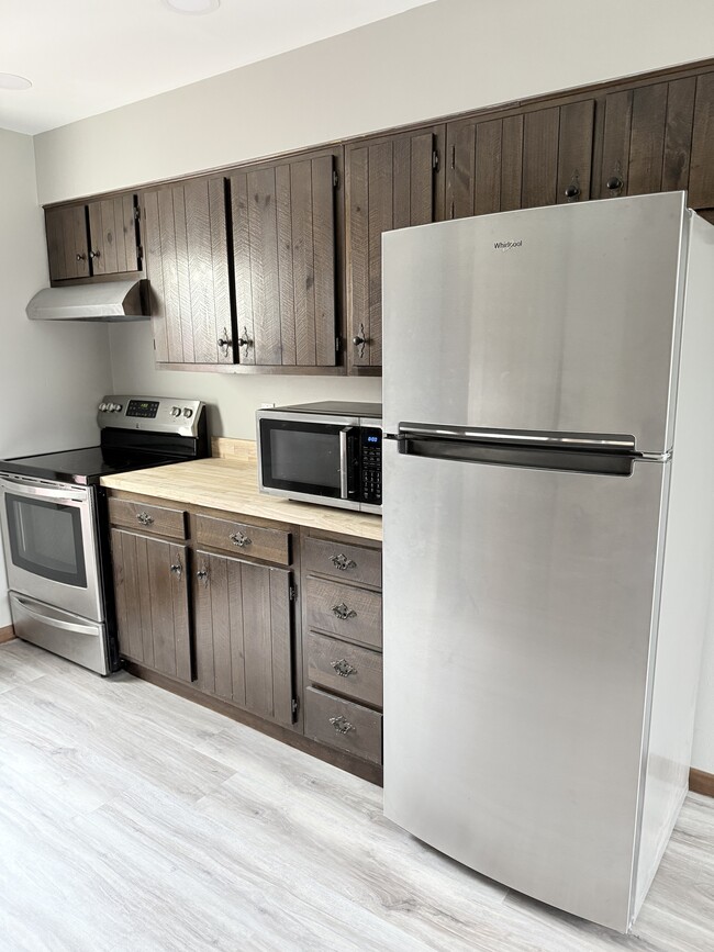 property at 8327 Riverview Rd