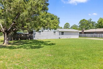 500 Maine Ave in Fort Walton Beach, FL - Building Photo - Building Photo