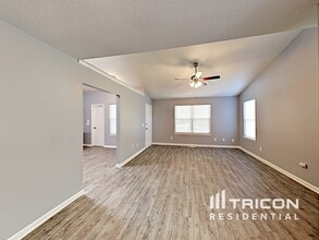 142 Bradstone Rd in Irmo, SC - Building Photo - Building Photo