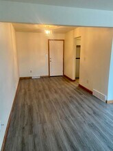2904-2910 Tamarack Dr in Erie, PA - Building Photo - Building Photo