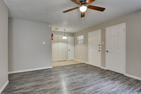 Mayfield Gardens Apartment Homes in San Antonio, TX - Building Photo - Building Photo