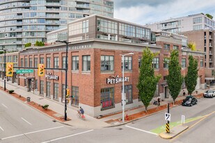 The Maynard Block in Vancouver, BC - Building Photo