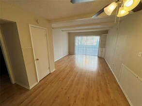 1725 Toomey Rd in Austin, TX - Building Photo - Building Photo