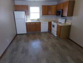 6417 Burlington Ave in Lincoln, NE - Building Photo - Building Photo