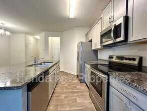 6050 Guildford Hill Ln in Charlotte, NC - Building Photo - Building Photo