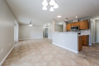 400 Morningview Dr in Eustis, FL - Building Photo - Building Photo