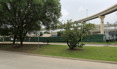 CityCentre in Houston, TX - Building Photo - Building Photo