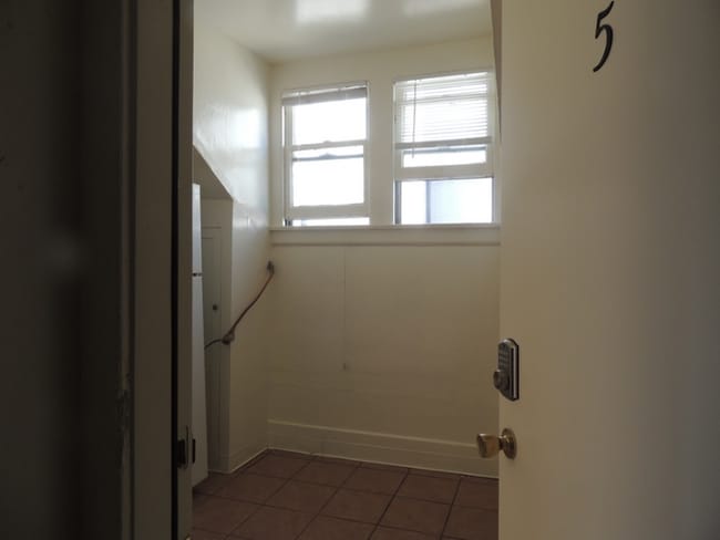 532 21st St, Unit 5 in San Diego, CA - Foto de edificio - Building Photo