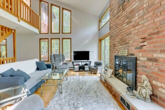 116 Eton Ct in Bushkill, PA - Building Photo - Building Photo