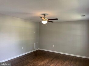 108 Hunter Run Rd in Winchester, VA - Building Photo - Building Photo