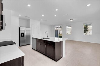 16362 Bird of Paradise Ave in Clermont, FL - Building Photo - Building Photo