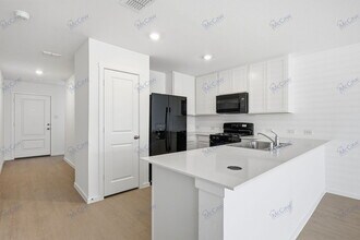 2032 Sulky Ln in Aubrey, TX - Building Photo - Building Photo