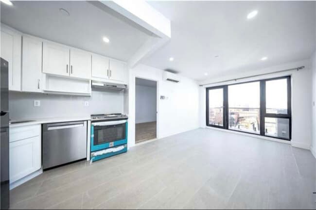 property at 163-14 Sanford Ave