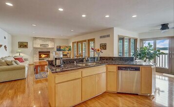 4216 Morris Park Rd in McFarland, WI - Building Photo - Building Photo