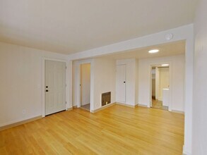 423 E 18th Ave in Eugene, OR - Building Photo - Building Photo