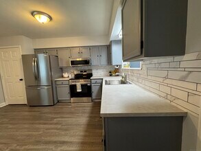 197 Pine Hill Rd in Thomaston, CT - Building Photo - Building Photo