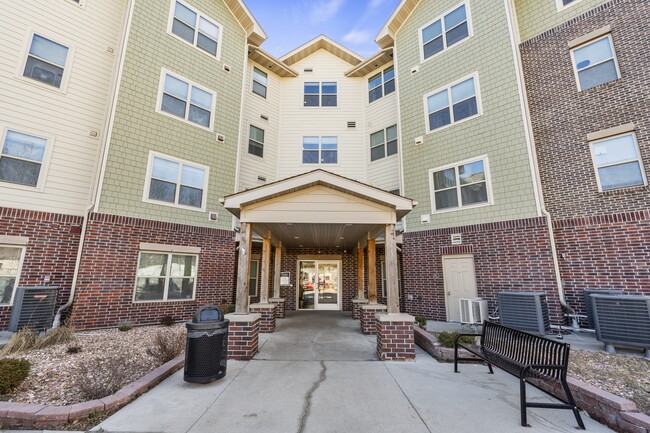 Southridge Senior Lofts in Des Moines, IA - Building Photo - Building Photo