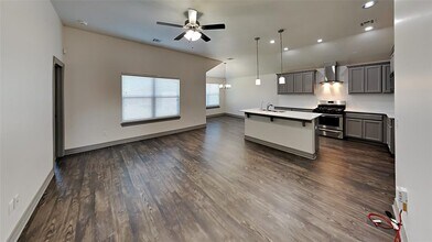 9437 NW 87th St in Yukon, OK - Building Photo - Building Photo